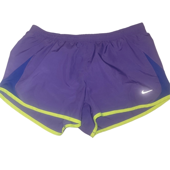 Nike Women's Purple Running Shorts M - Picture 1 of 3